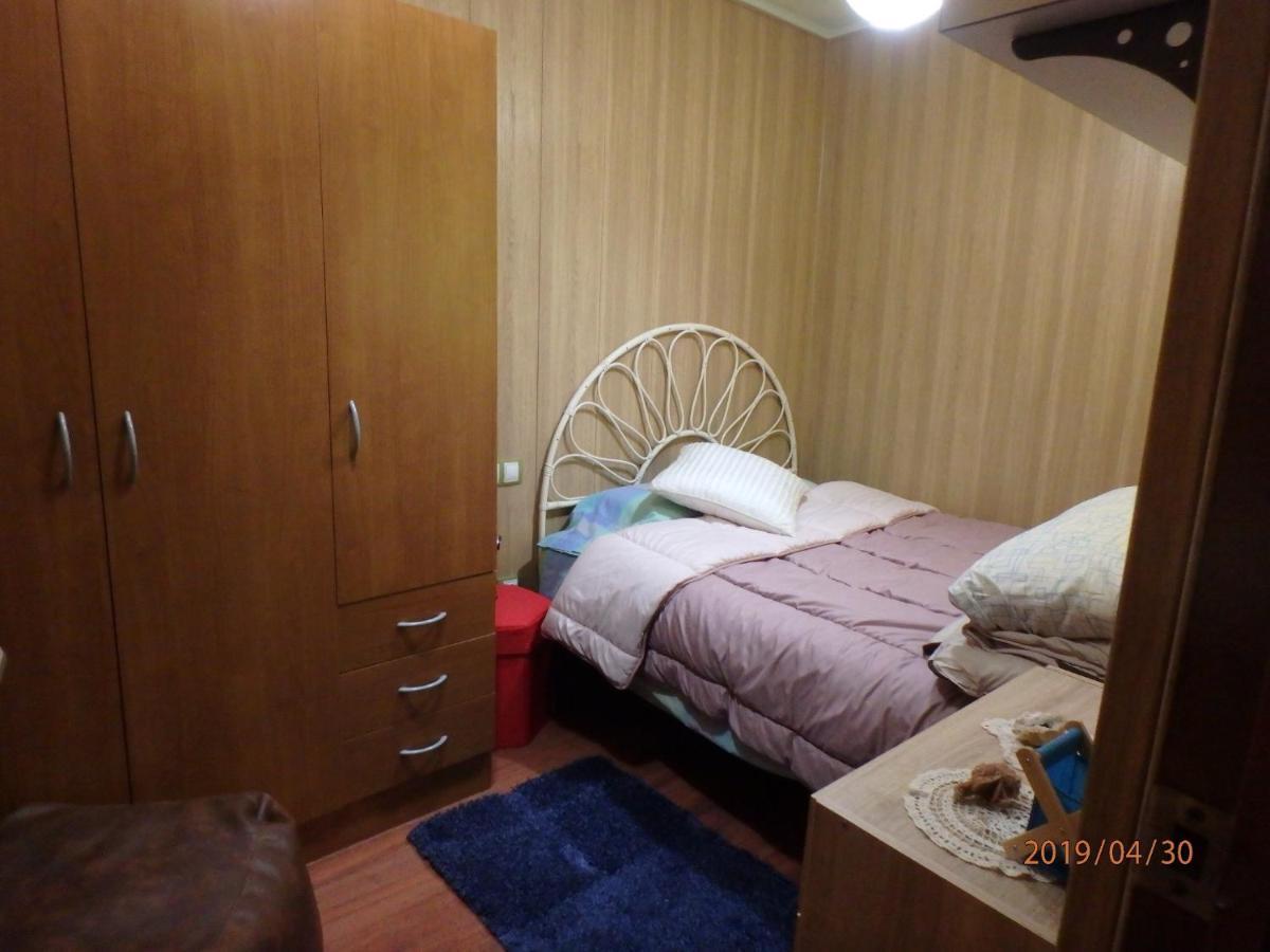 Daniela'S House Riudoms Bed & Breakfast Екстериор снимка